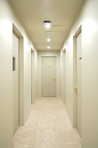 Hallway - AllLitingLifting Clinic AllLiting Hallway
